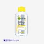 Garnier Skin Active Vitamin C Micellar Makeup Cleansing Water 125 Ml