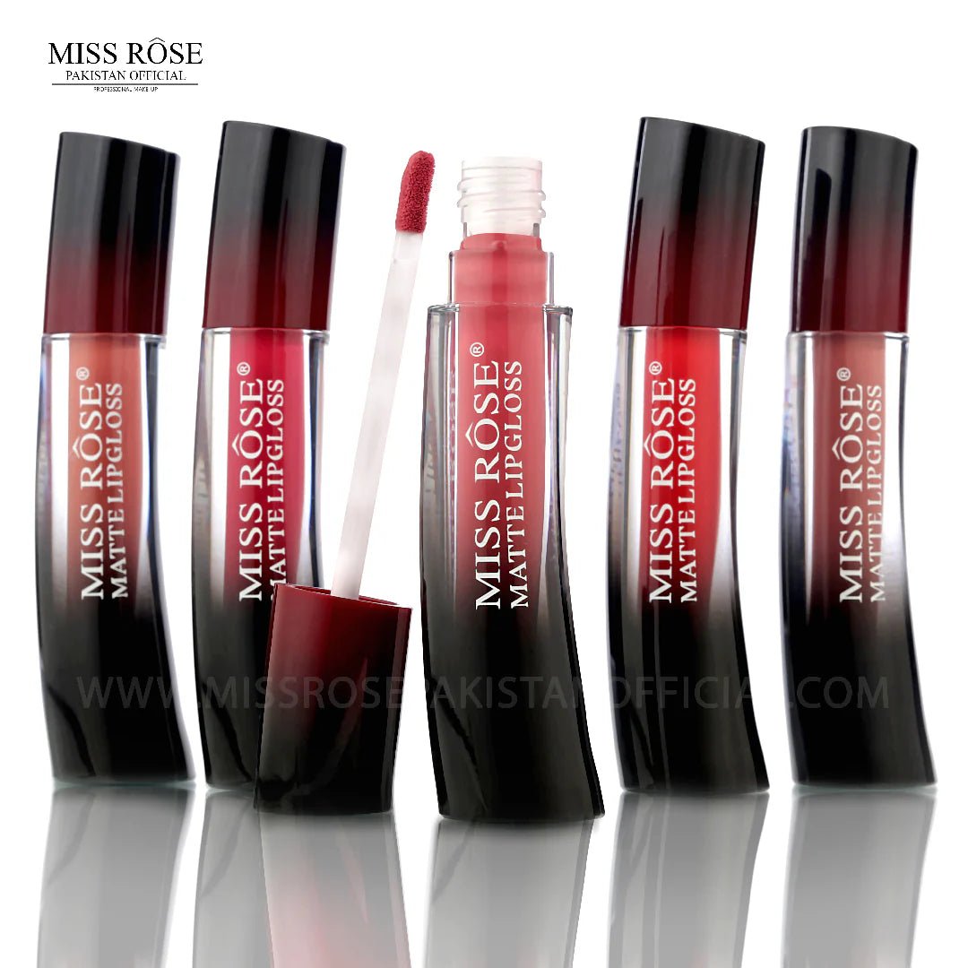 MissRoseCurveGloss_2_6460f389-06ed-470d-9db5-88f4aa8e33d4.jpg Miss Rose - Curve Lip Gloss - Image 1